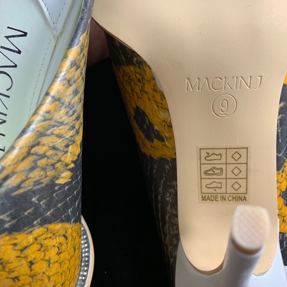 One of a kind HYDROGRAPHIC snake skin heeled mules - Picture 8 of 8